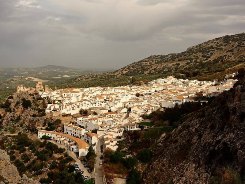 بلدة الشجيرة Zuheros